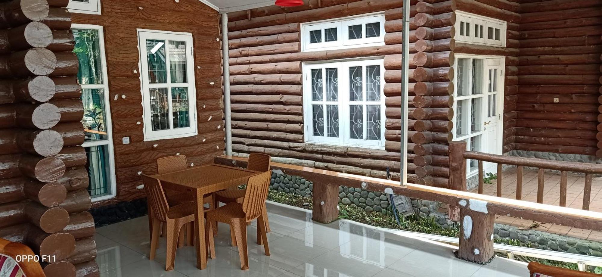 Vila Kota Bunga Private Pool Puncak Zimmer foto
